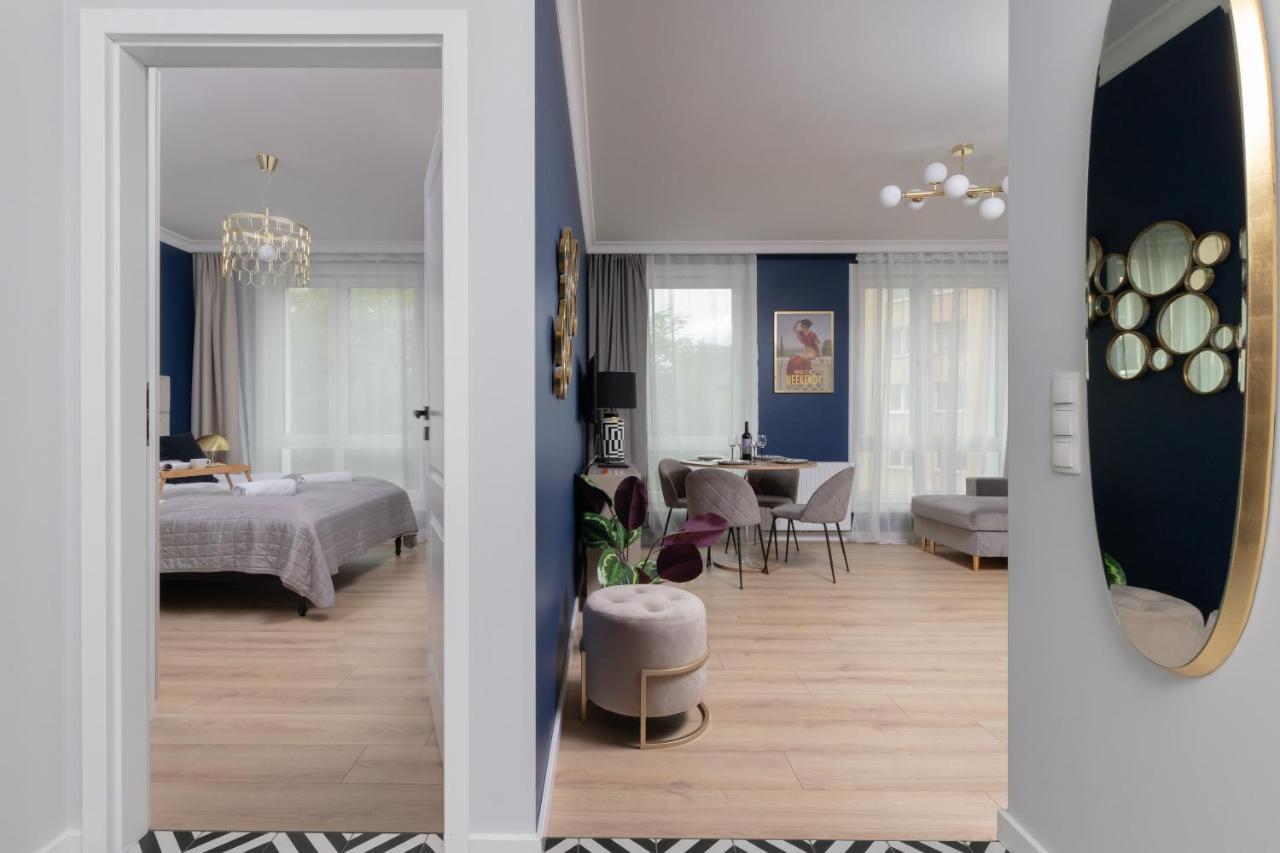 Stylish Atol Apartment With Free Parking In The Heart Of Gdansk By Noclegi Renters Екстер'єр фото