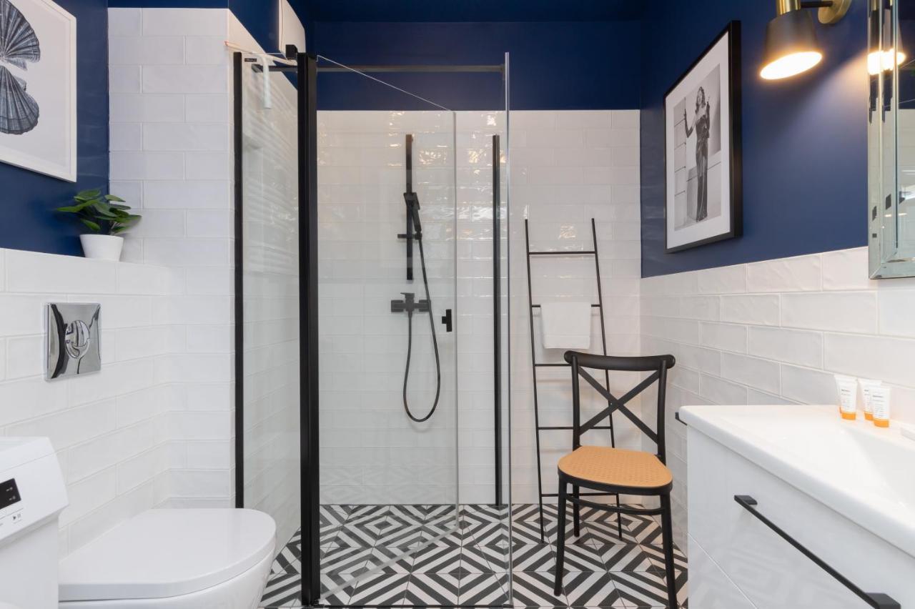 Stylish Atol Apartment With Free Parking In The Heart Of Gdansk By Noclegi Renters Екстер'єр фото